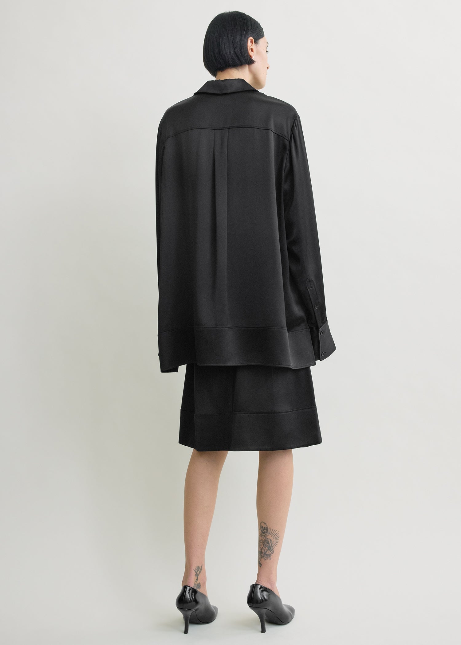 Soft tuxedo shirt black – TOTEME