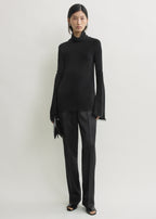 Frayed-edge slim top black