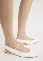 Slingback patent mary janes off-white