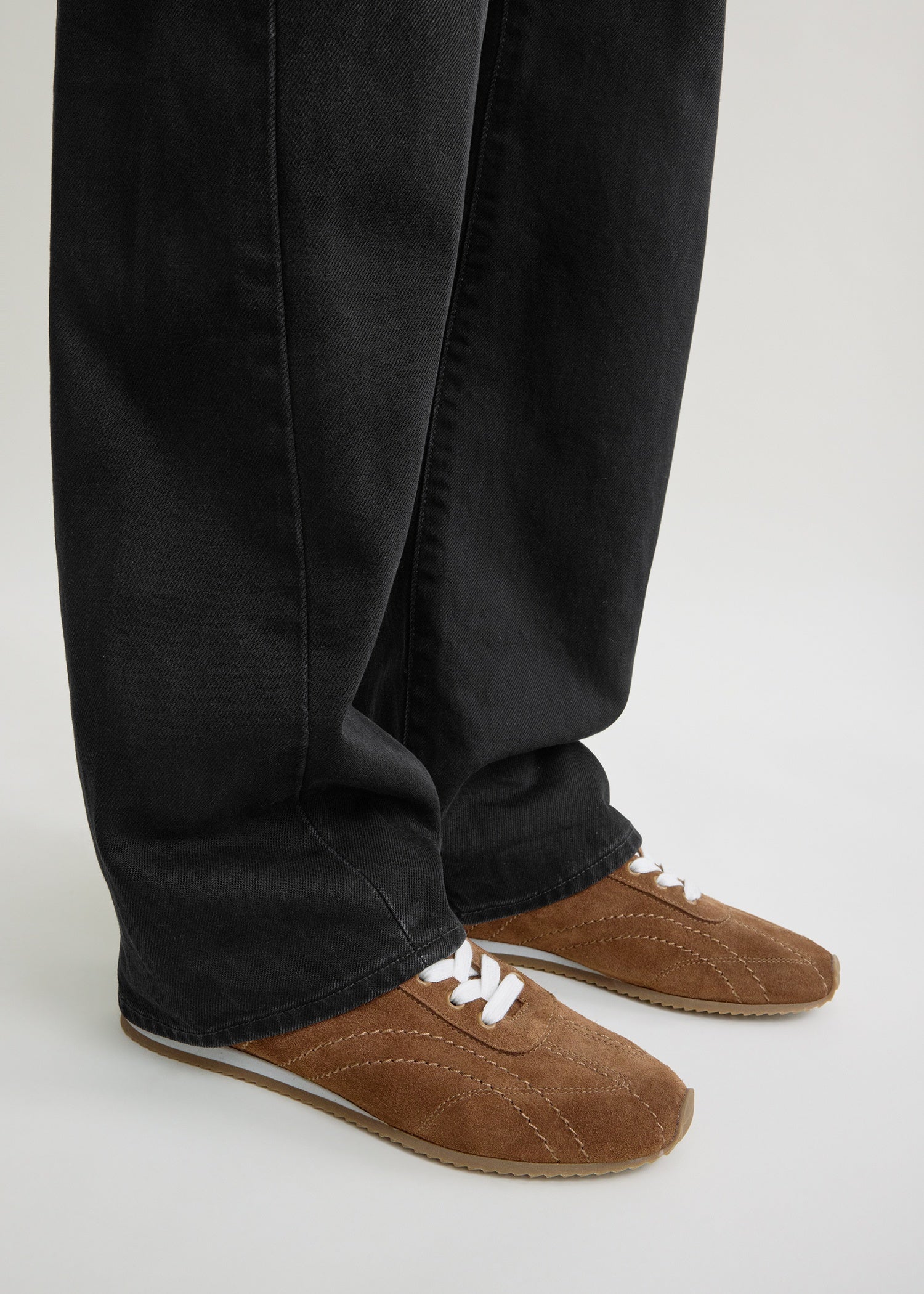 Flex suede sneakers copper