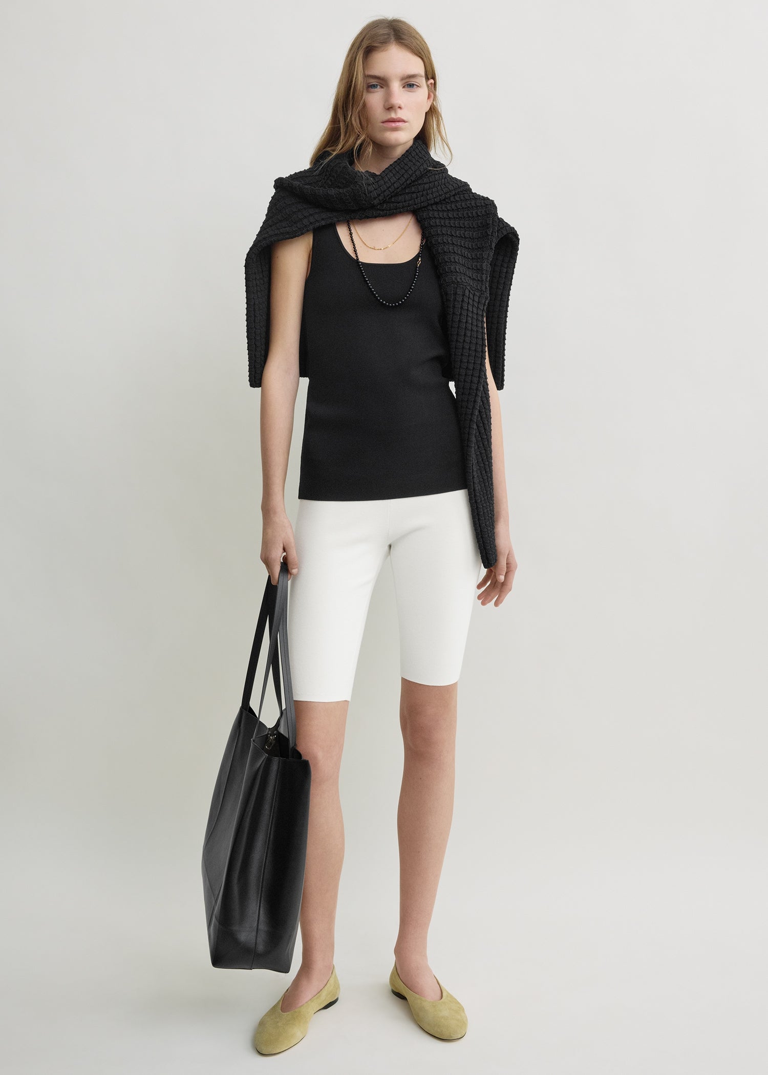 Capri knit shorts off-white