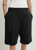 Wide fluid shorts black