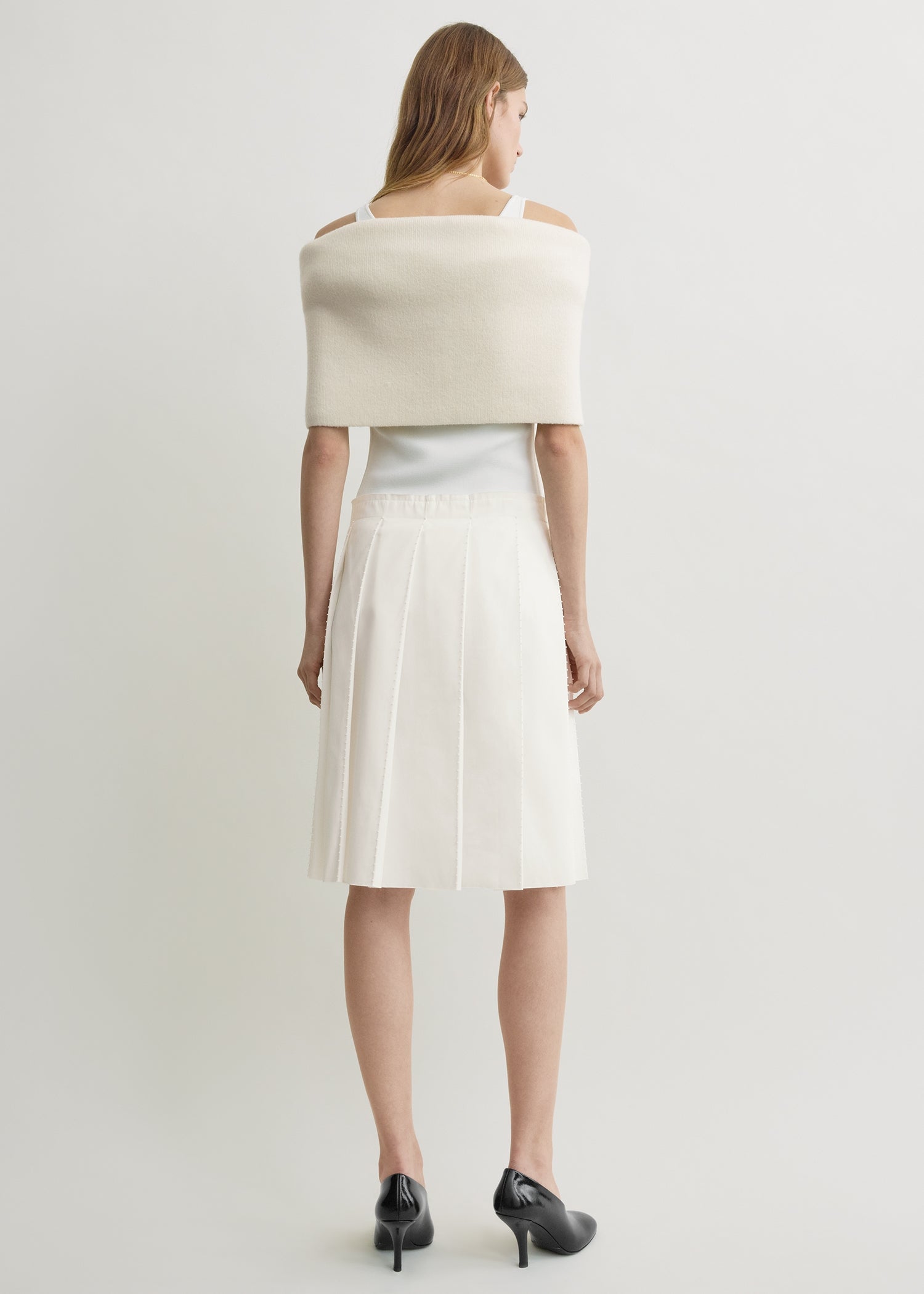 Beaded pleat skirt white
