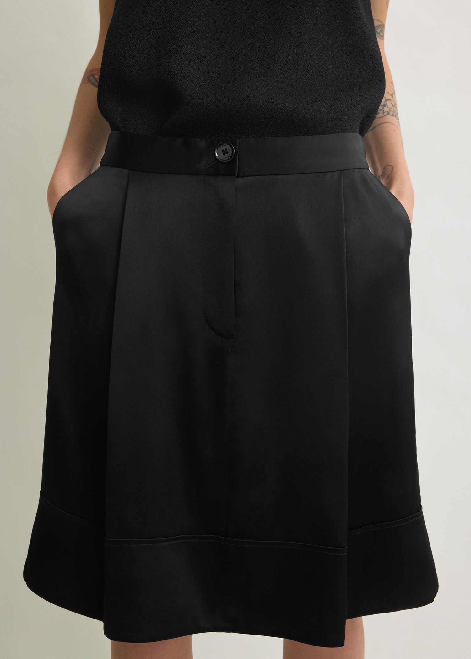 Soft tuxedo skirt black – TOTEME
