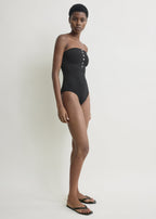 Ribbed strapless swimsuit black