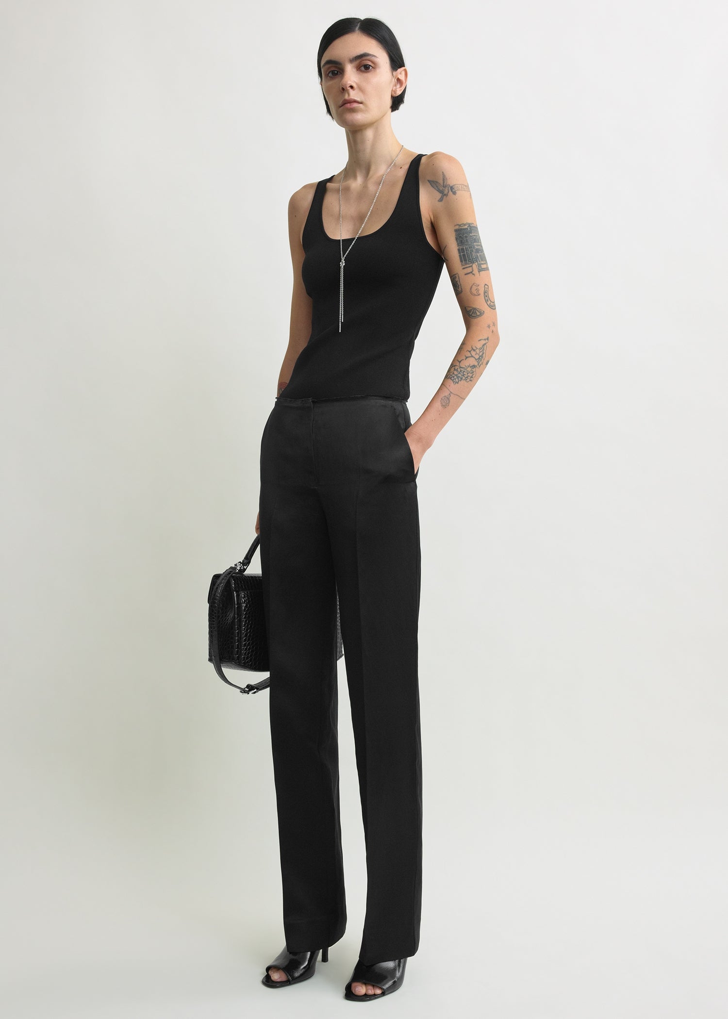 Easy raw edge trousers black