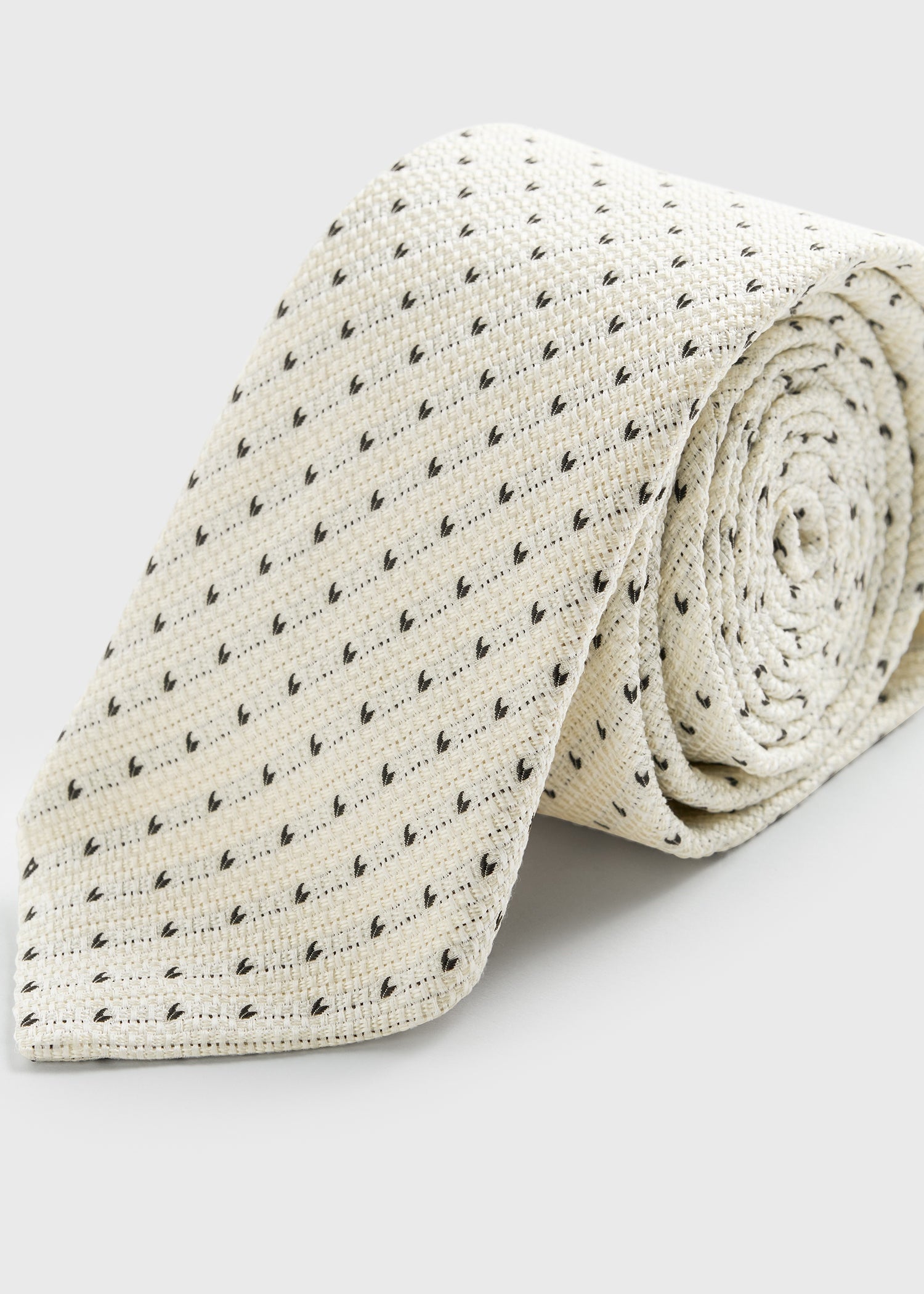 Dot tie off-white