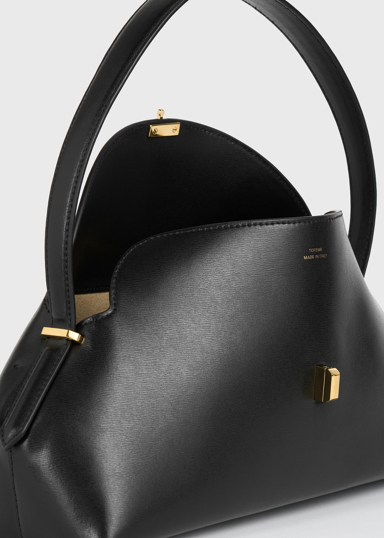 T-lock leather shoulder black