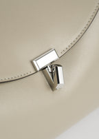T-lock leather shoulder fawn