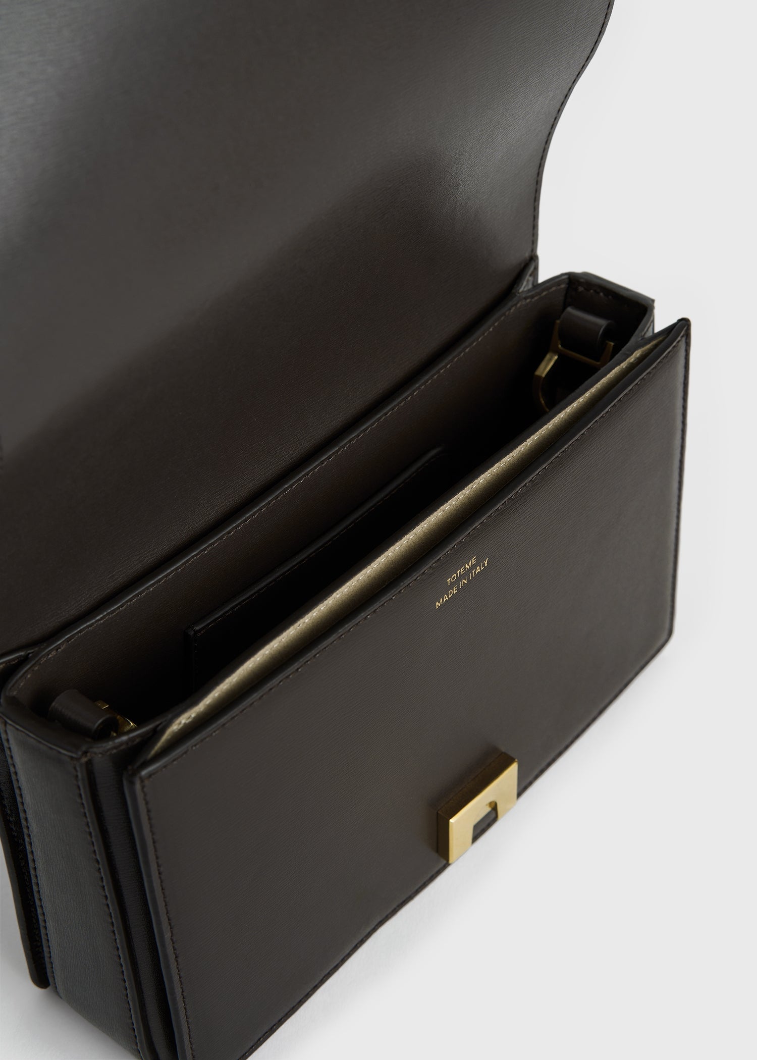 Mini T-flap leather bag bark