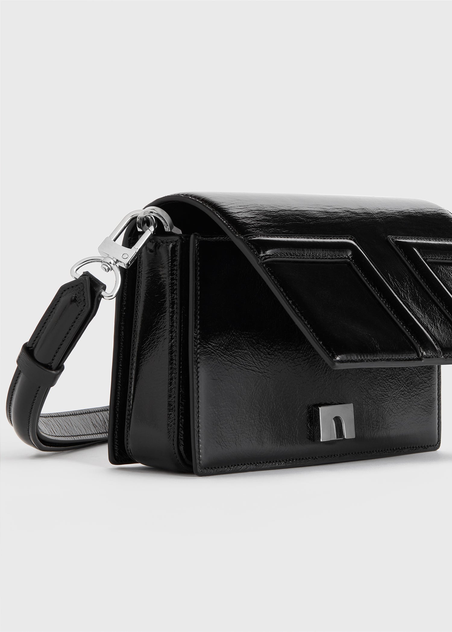 Mini T-flap naplack bag black