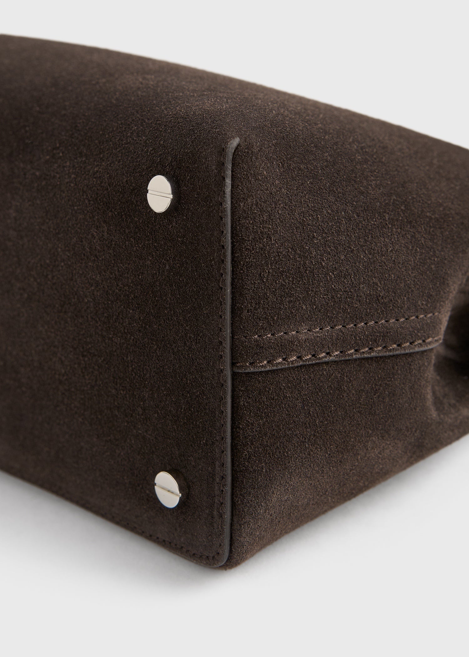T-lock suede top handle brown – TOTEME