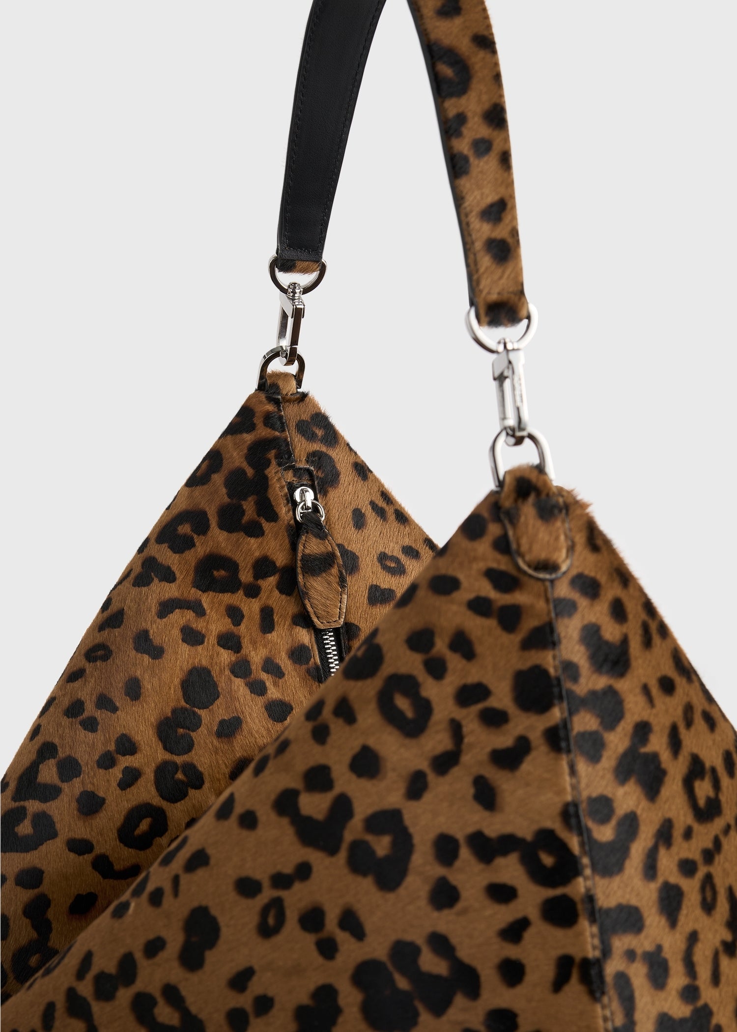 Bevel pony hair bag leopard – TOTEME Bevel pony hair bag leopard – TOTEME