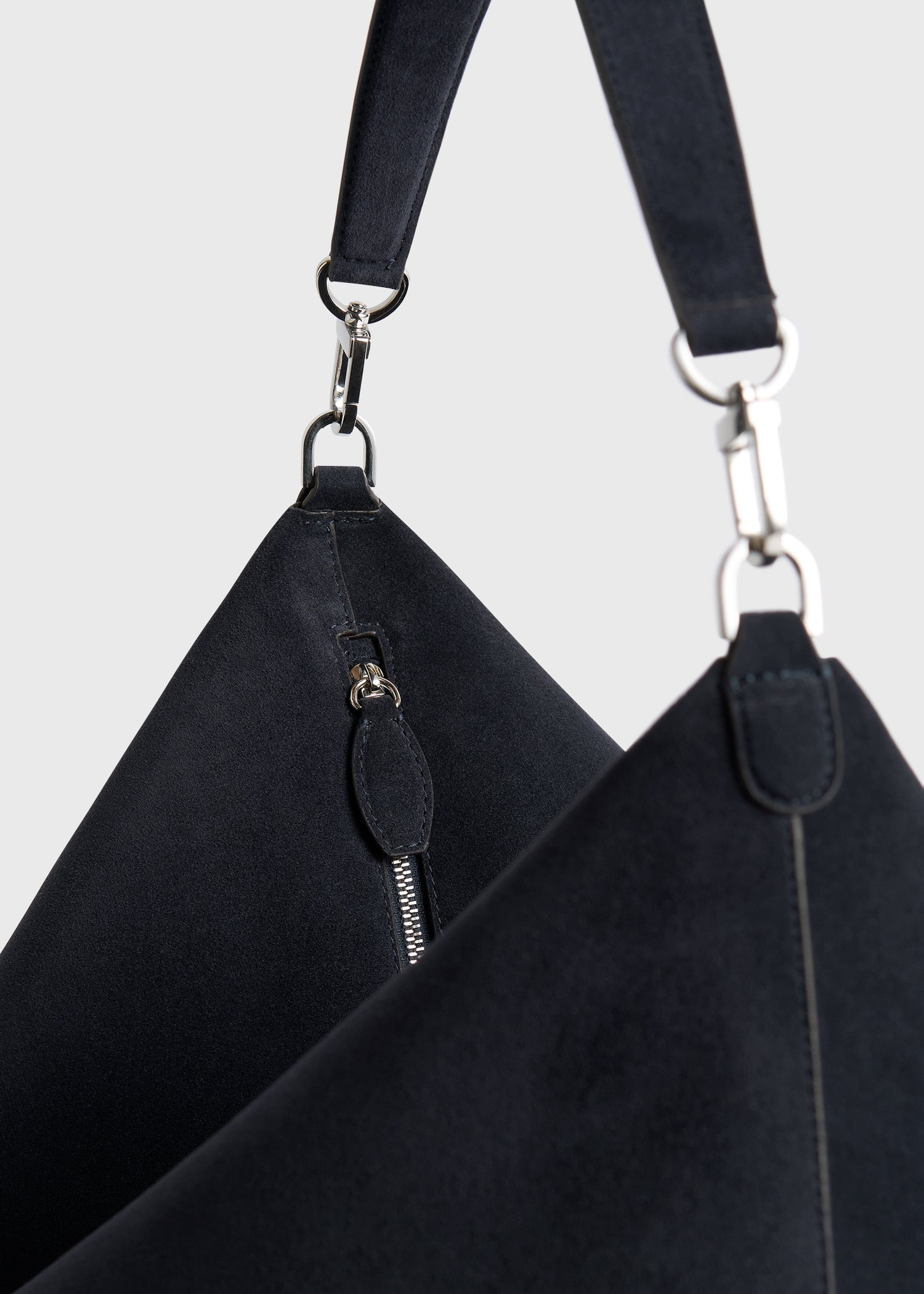 Bevel suede bag navy