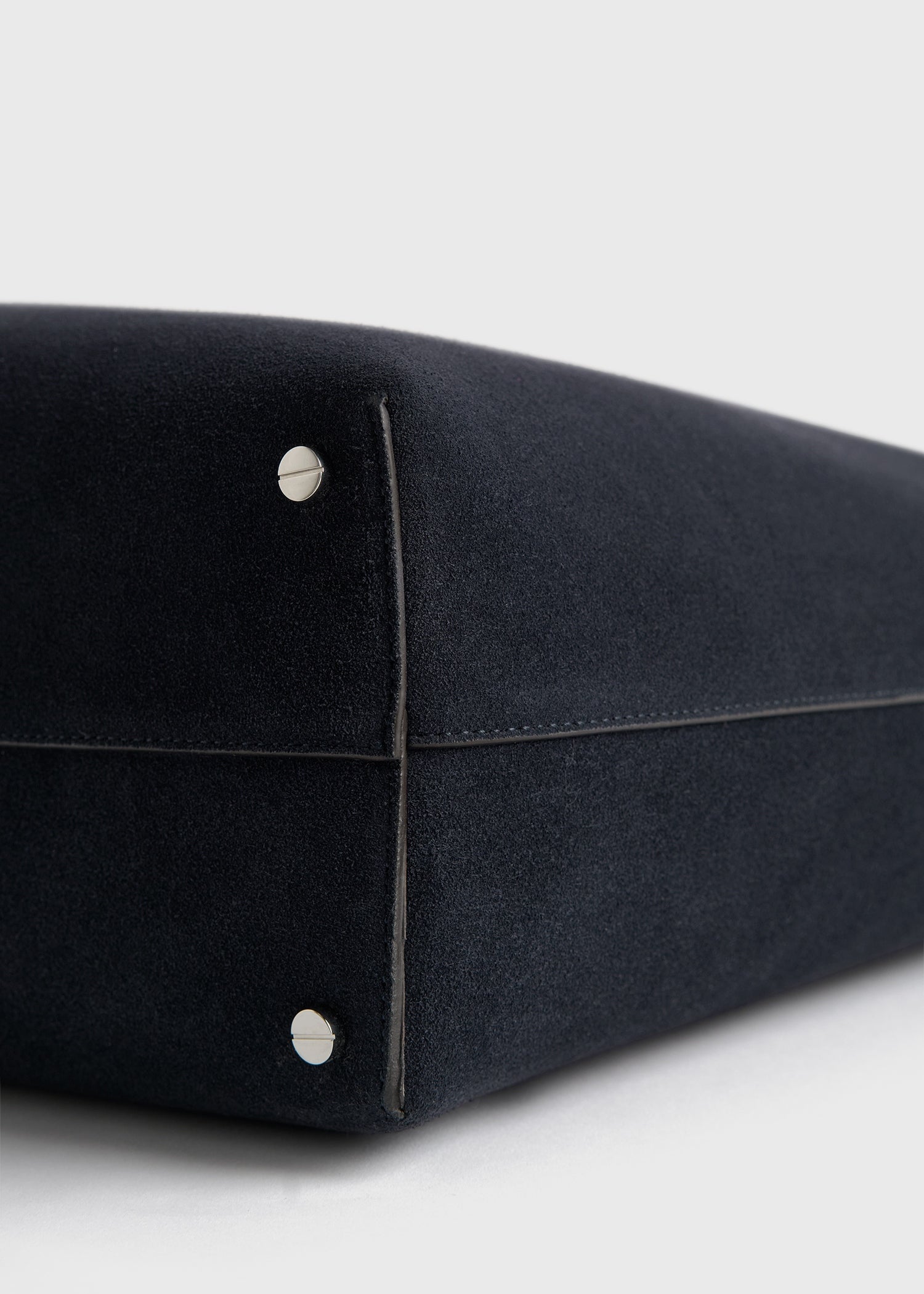 Bevel suede bag navy