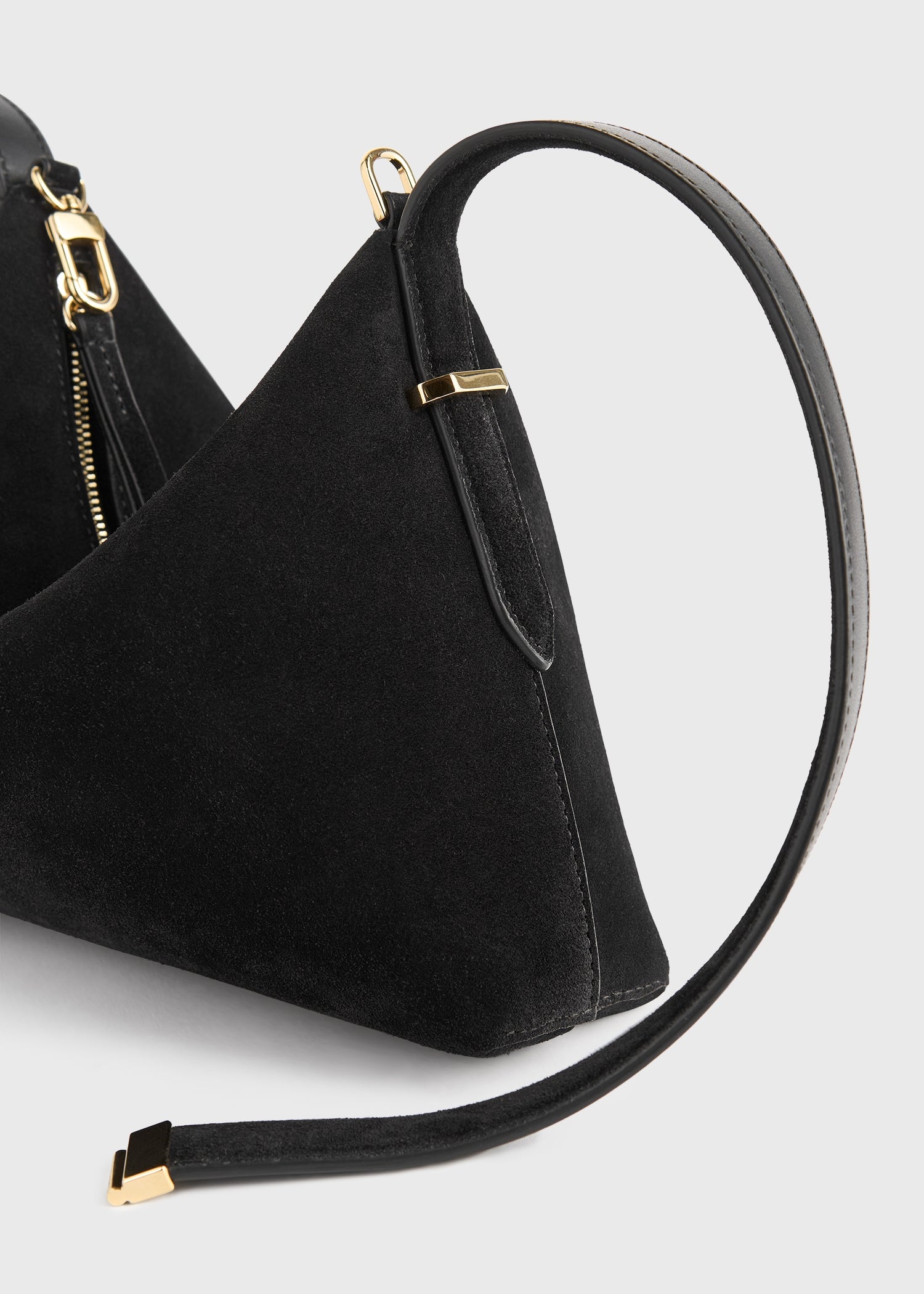Bevel suede wristlet black