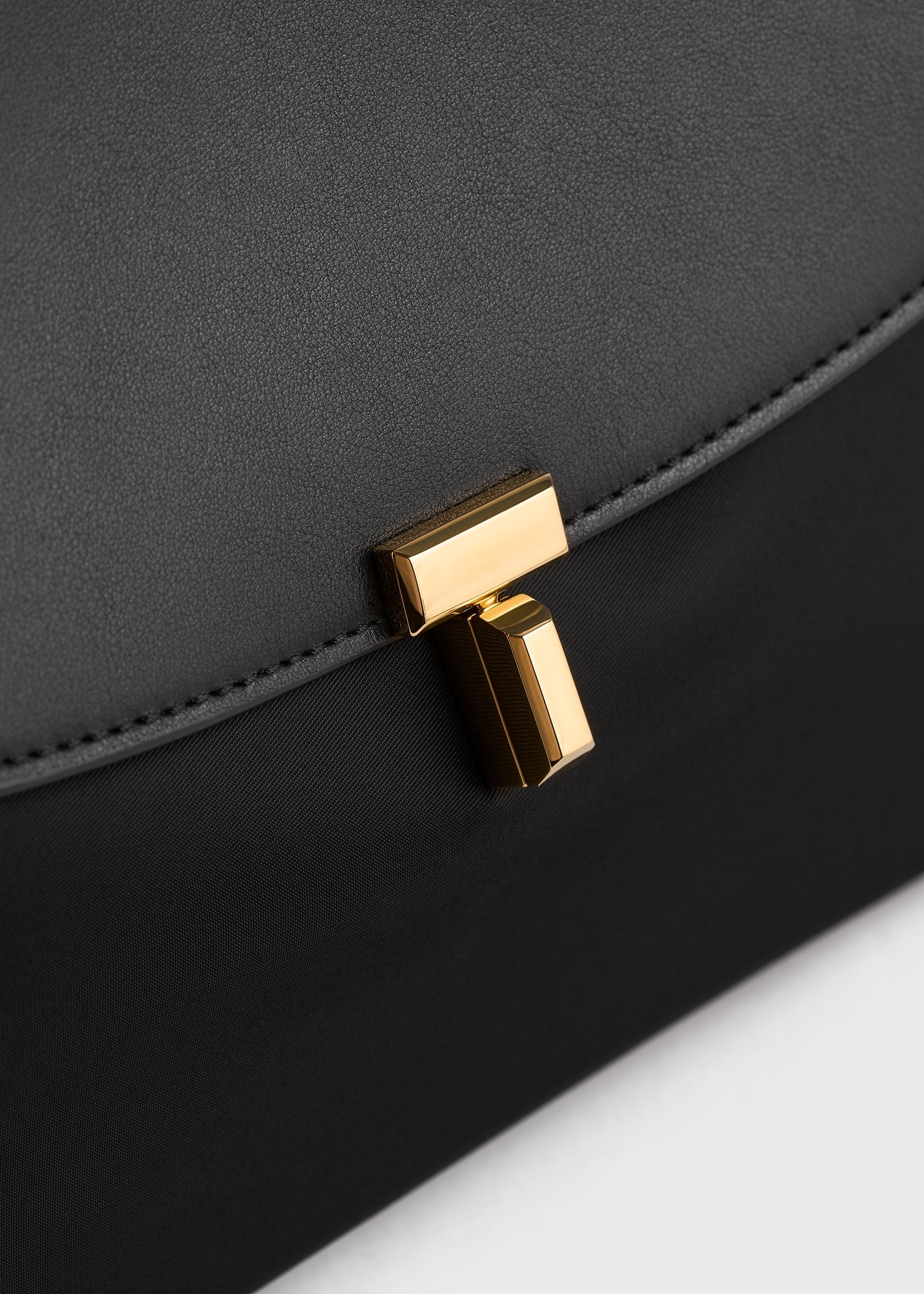 T-lock nylon satchel black
