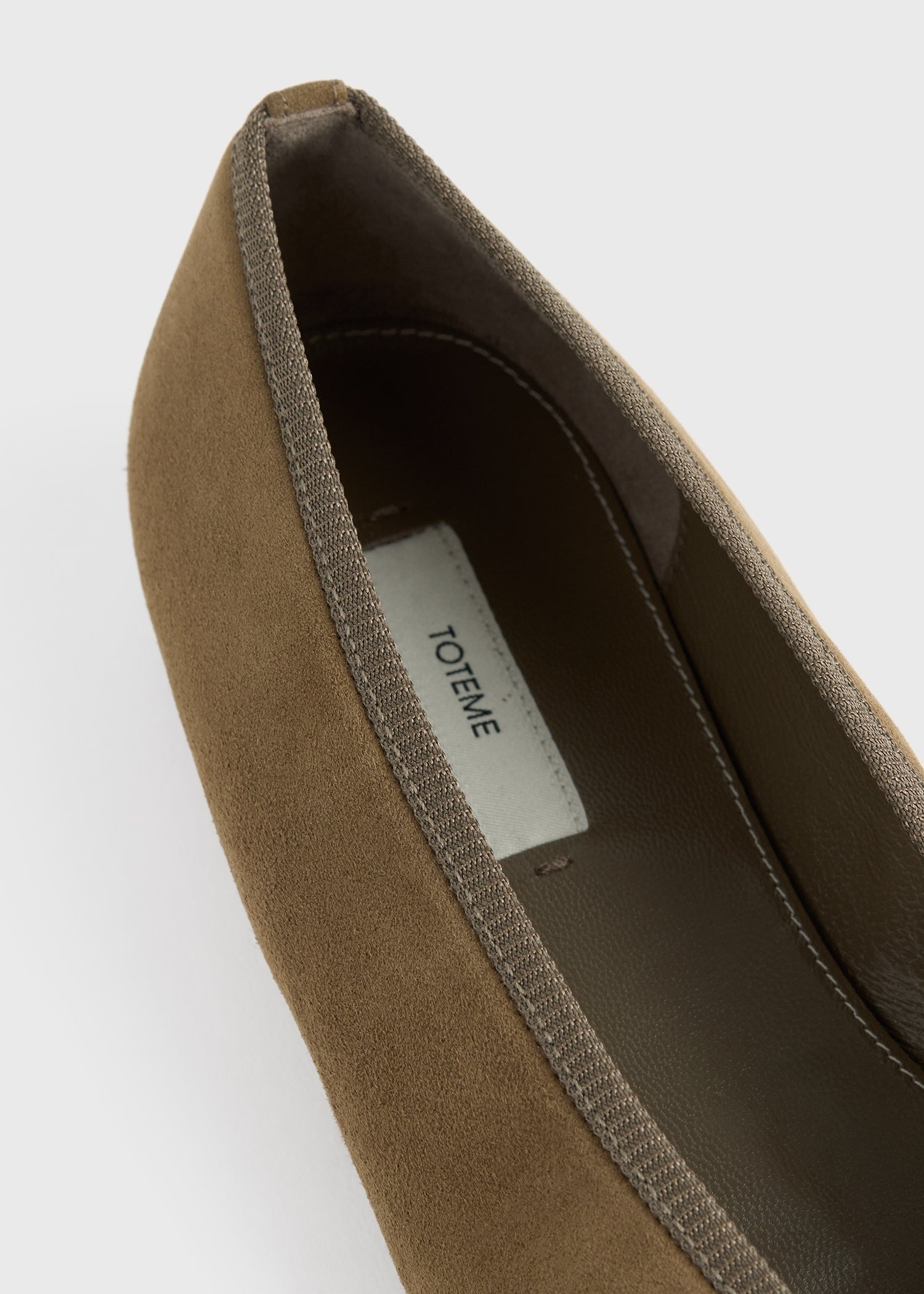 Minimalist suede ballerinas hazel – TOTEME