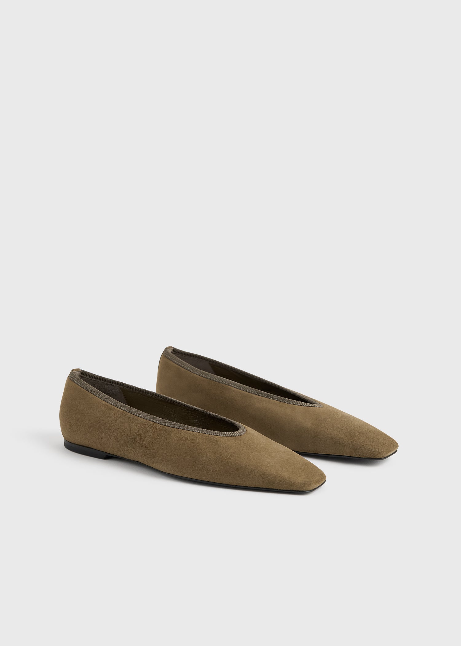 Minimalist suede ballerinas hazel