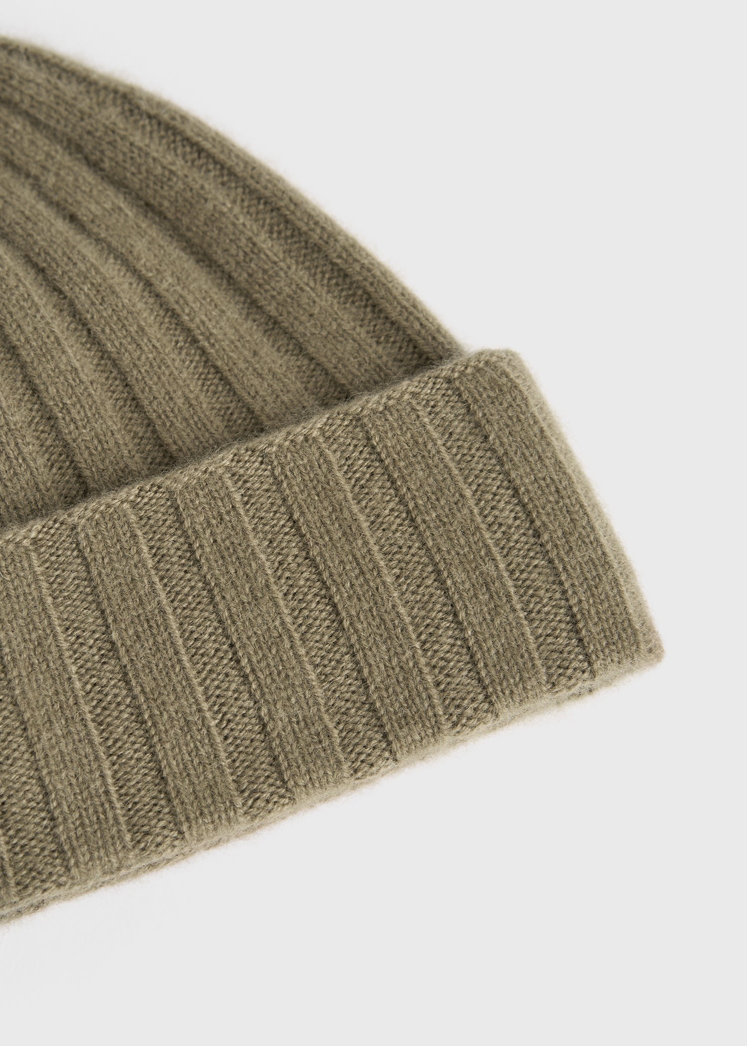 Cashmere beanie hazel