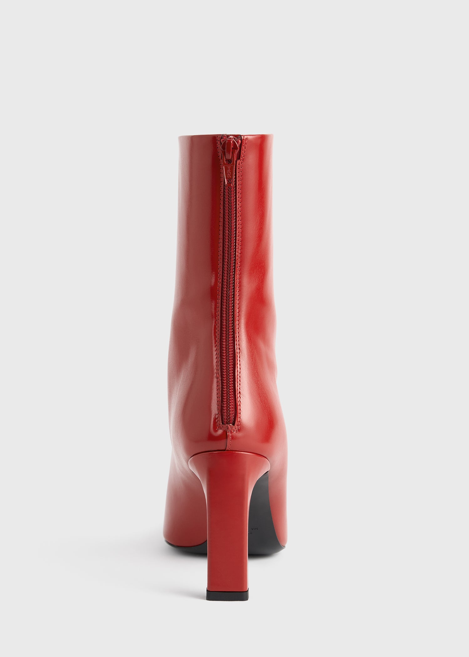 Bar glossy leather boots red