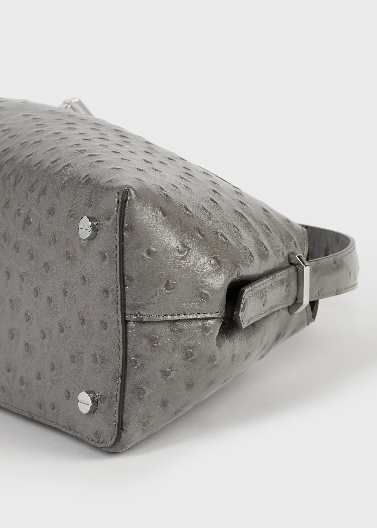 T-lock ostrich-embossed shoulder grey