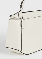 Clip palmellato-patent shoulder off-white