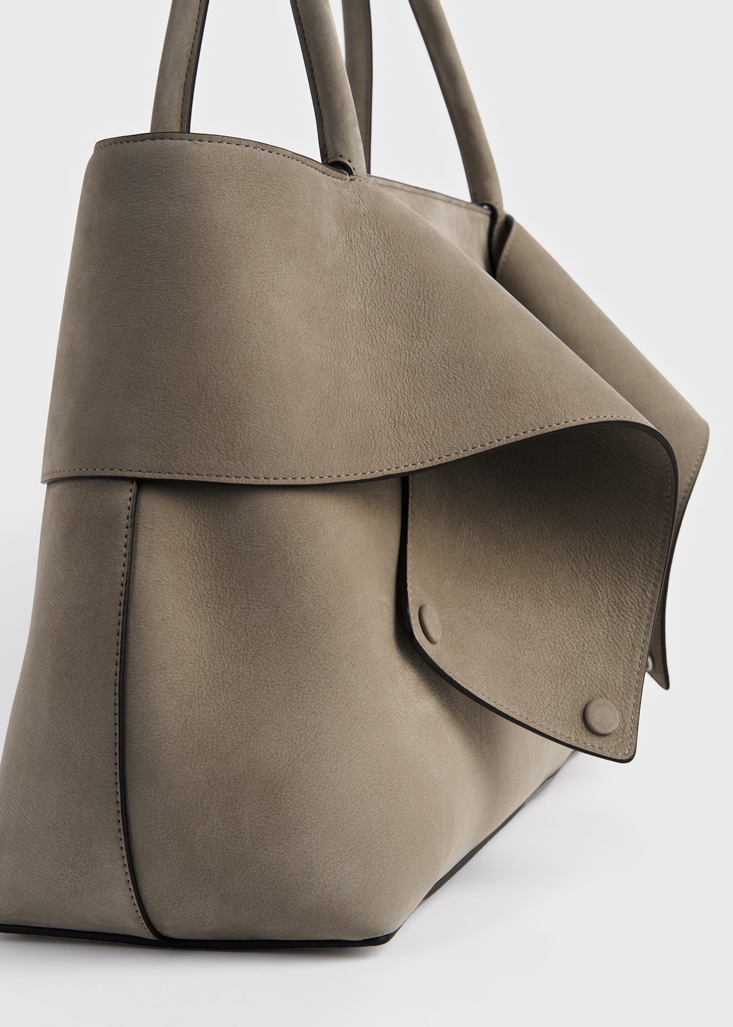 Mercer nubuck tote rock