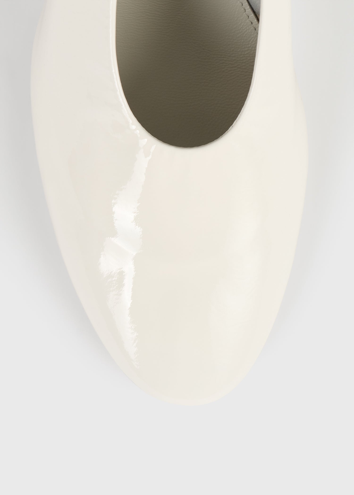 Slip naplack pumps off-white
