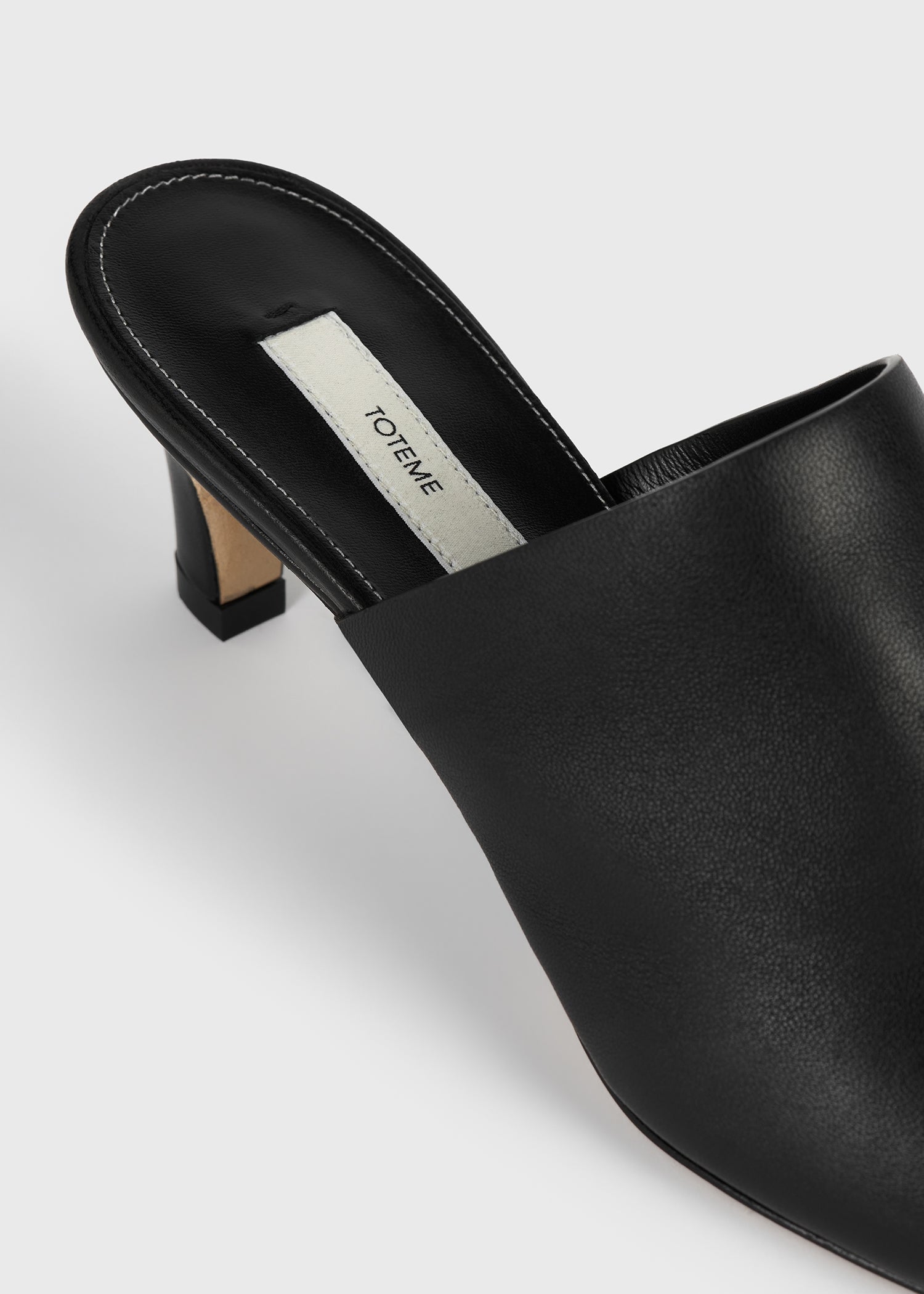 Soft nappa mules black