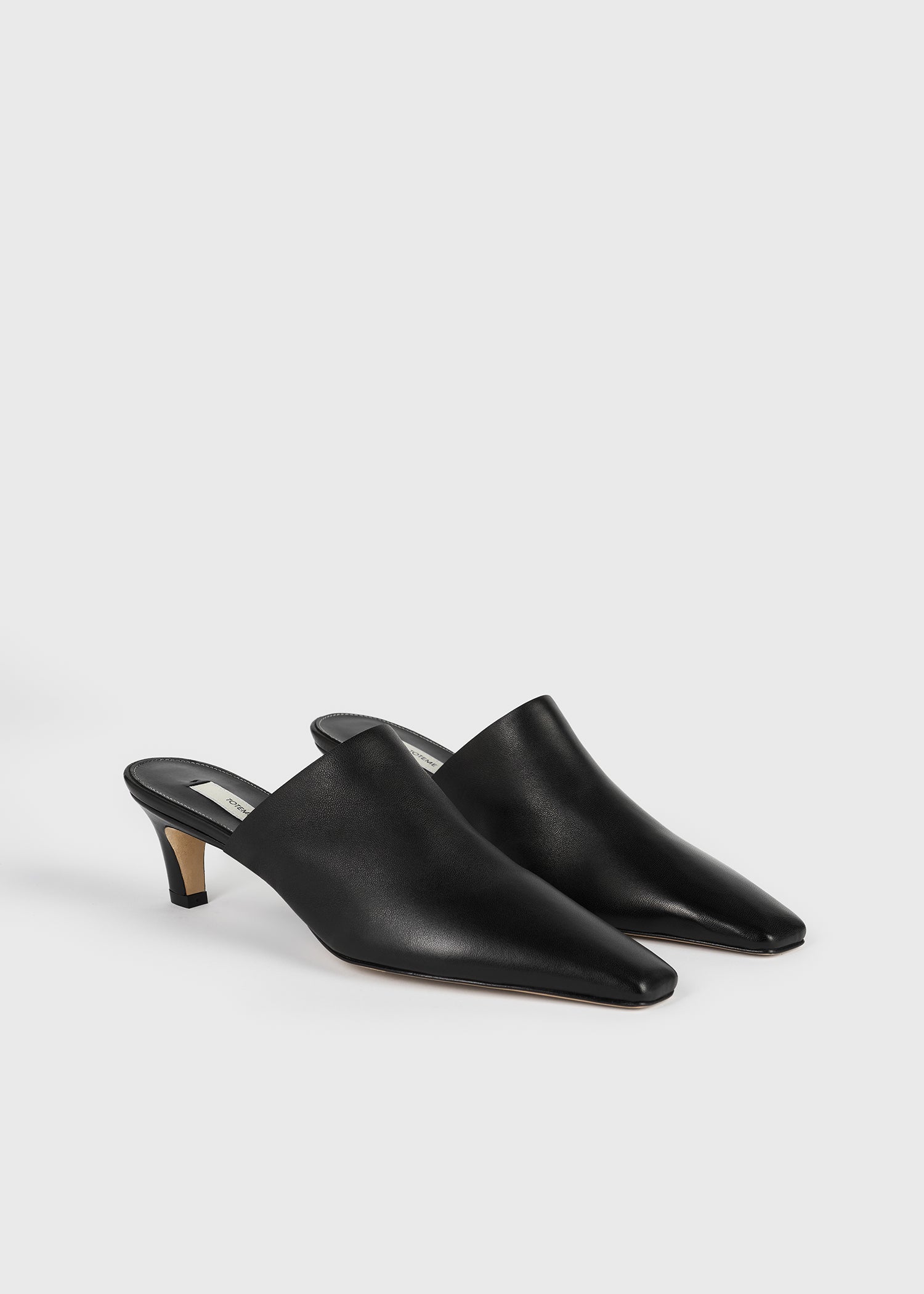 Soft nappa mules black