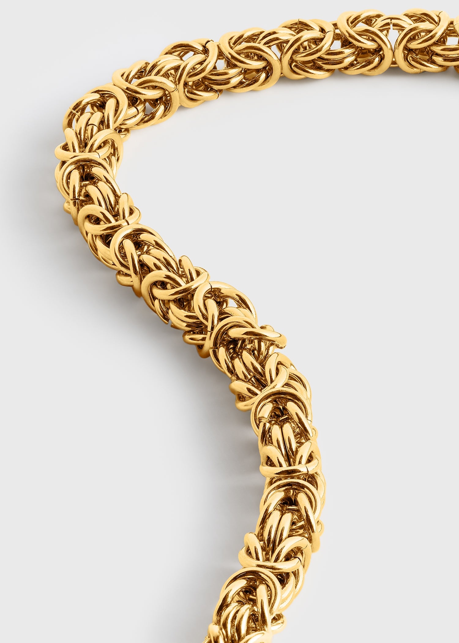 Elongated byzantine necklace gold