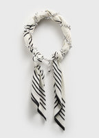 Silk scarf collar ecru/black/silver