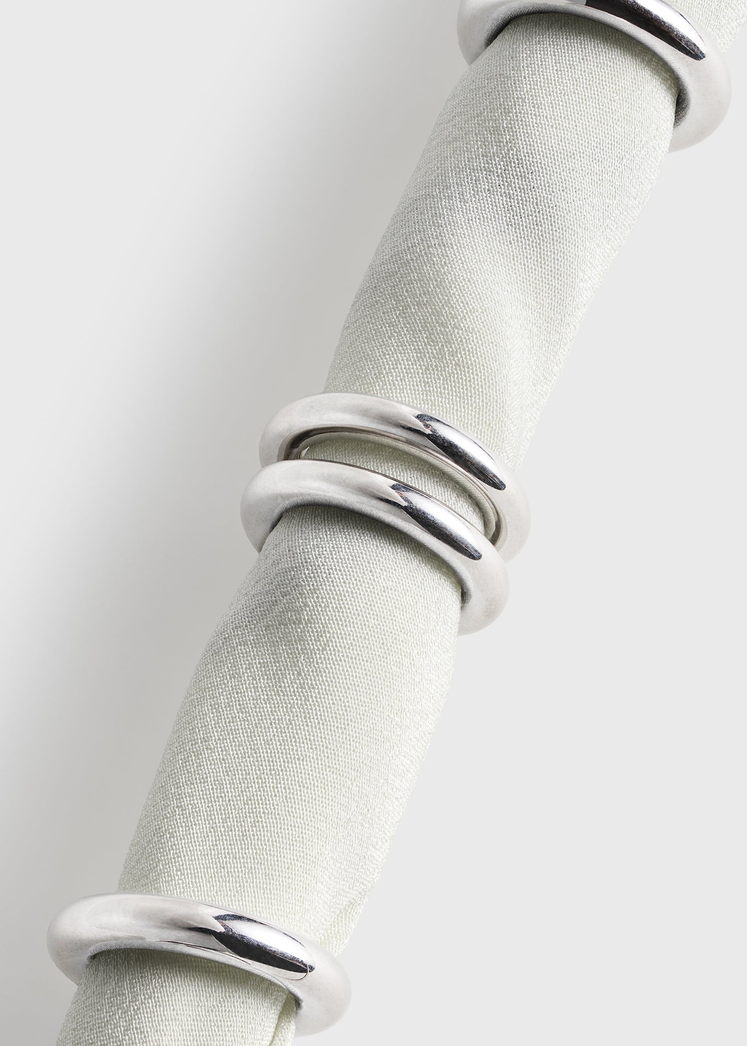 Fine silk scarf collar ecru/black/silver