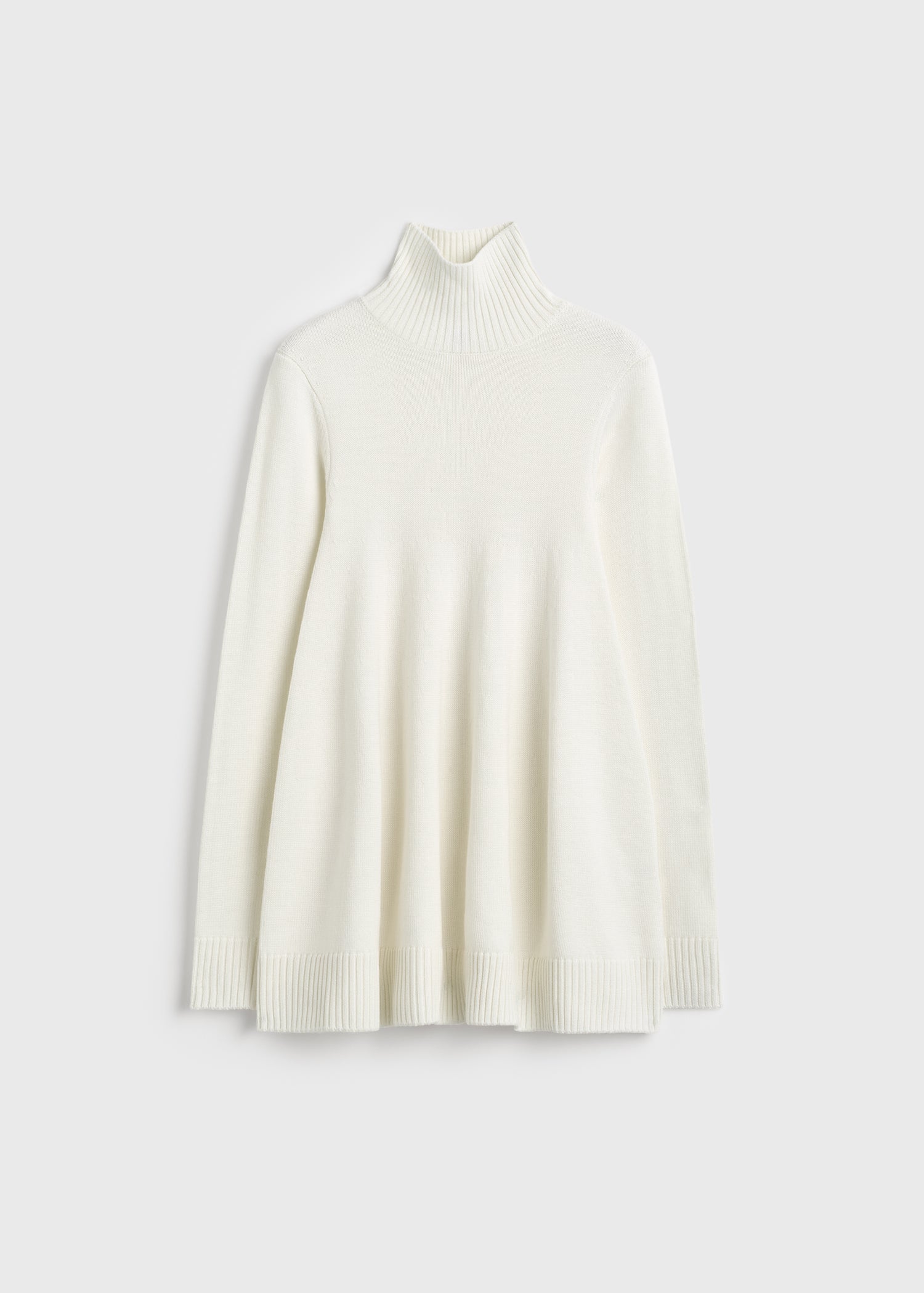 Wool turtleneck top milk