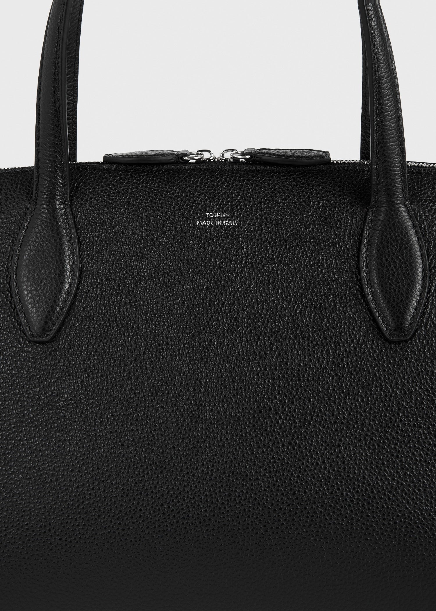 Medium grained-leather day tote black