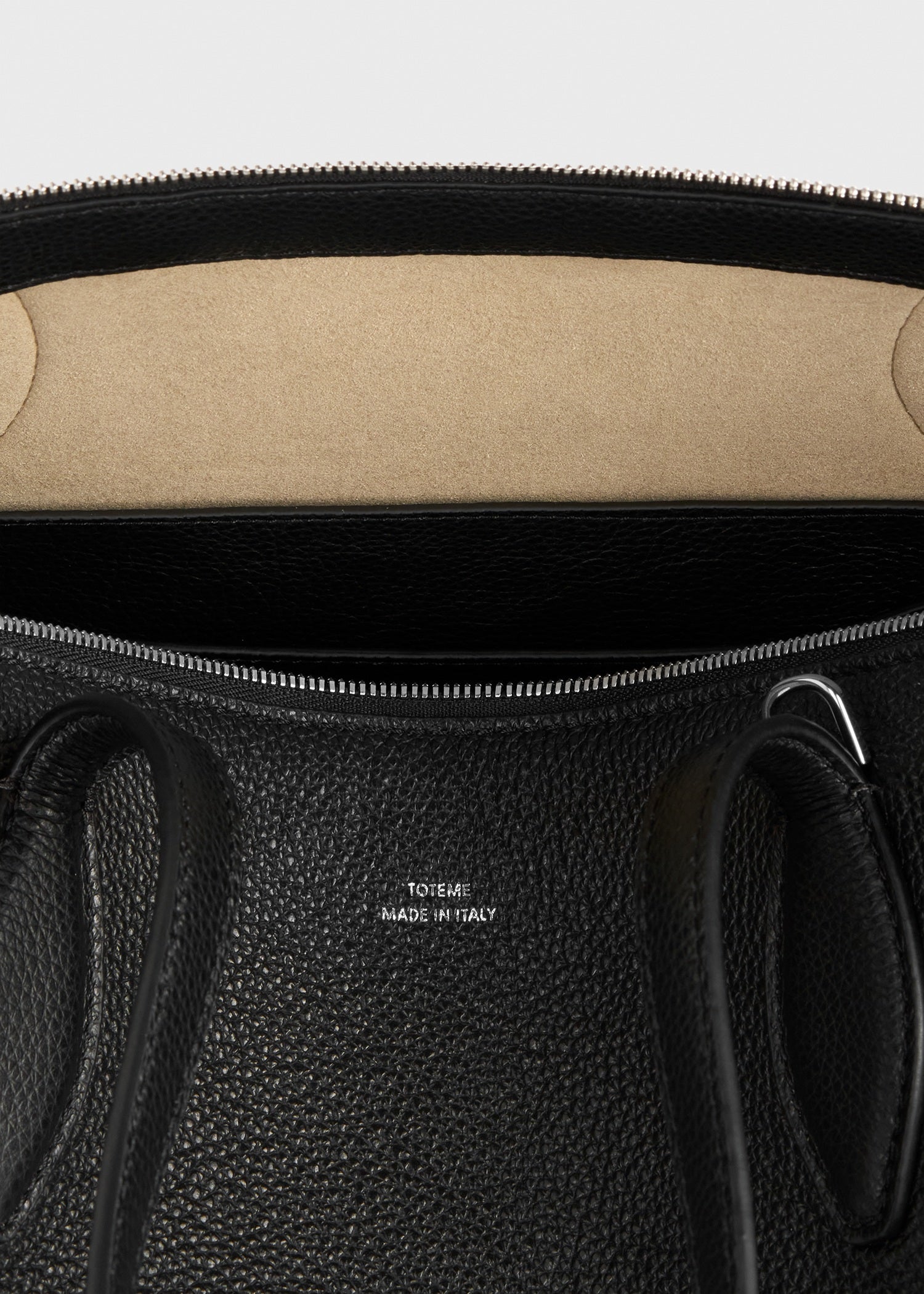 Medium grained-leather day tote black