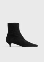 Slim suede ankle boots black
