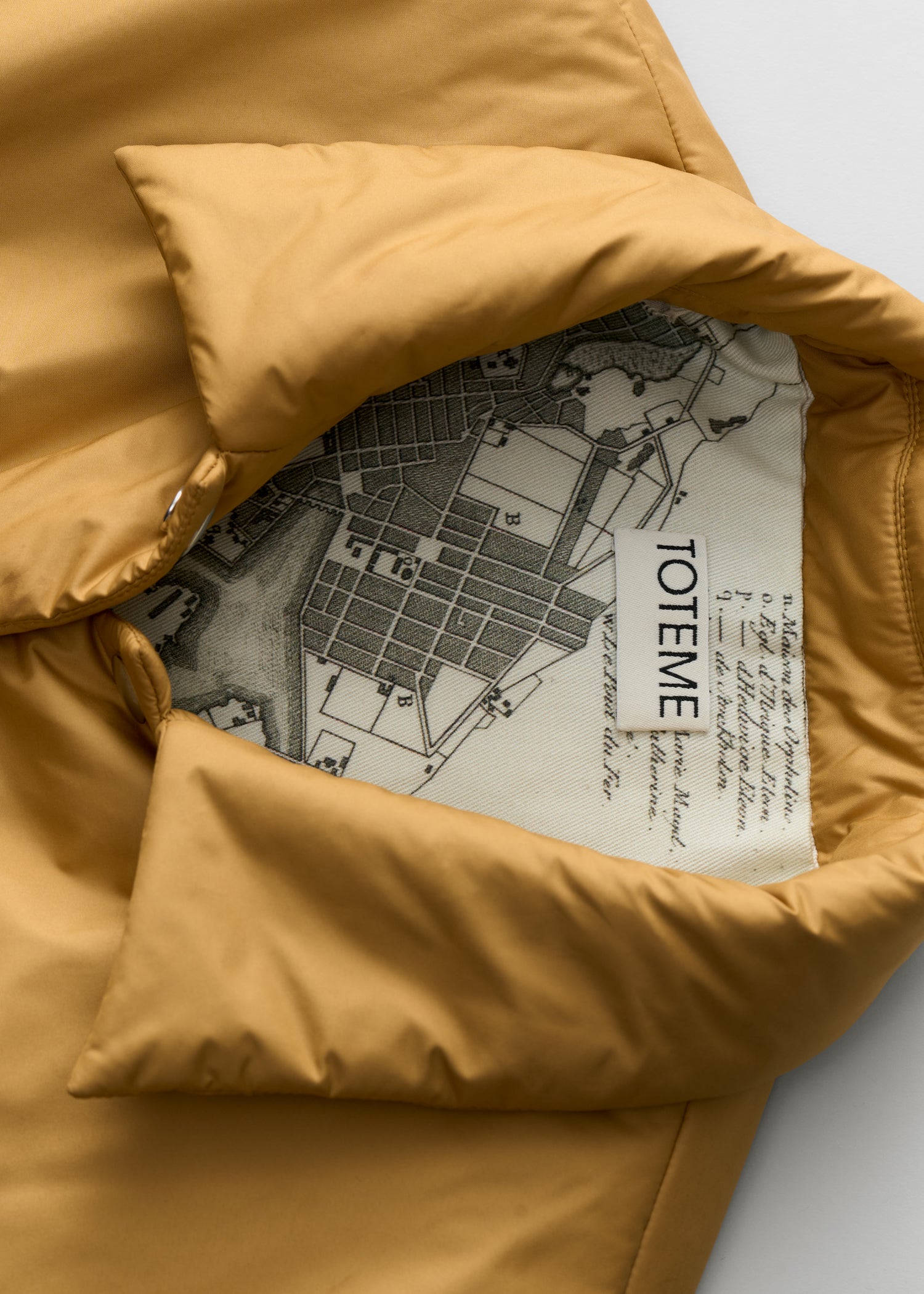 Liner jacket mustard