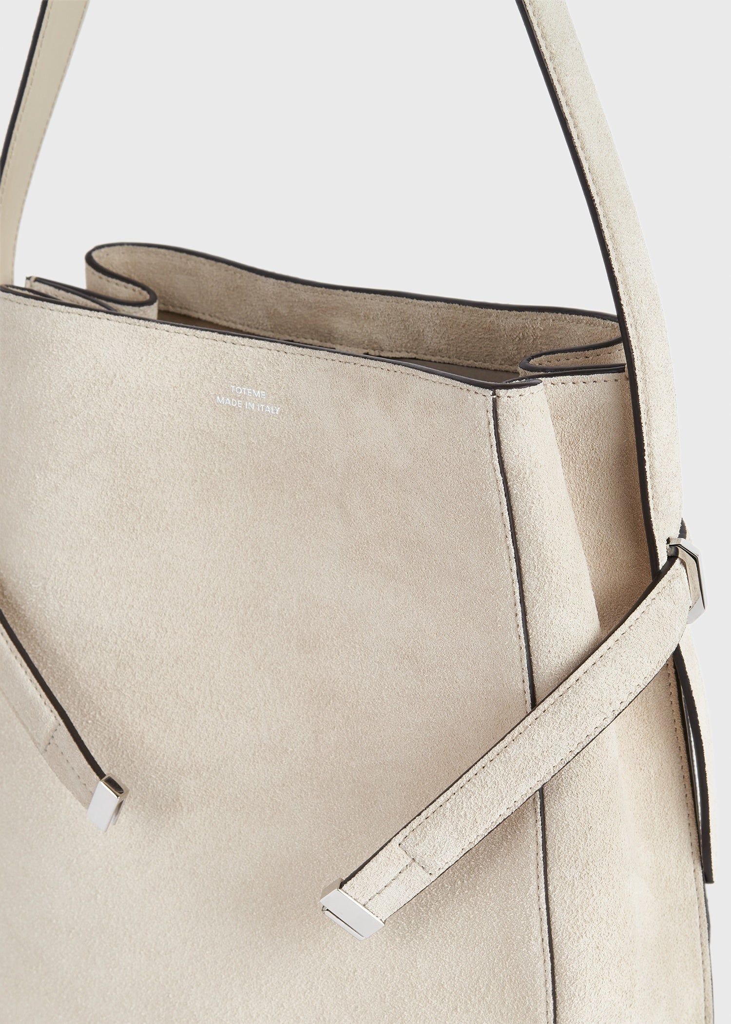 Belted suede bucket bag pearl