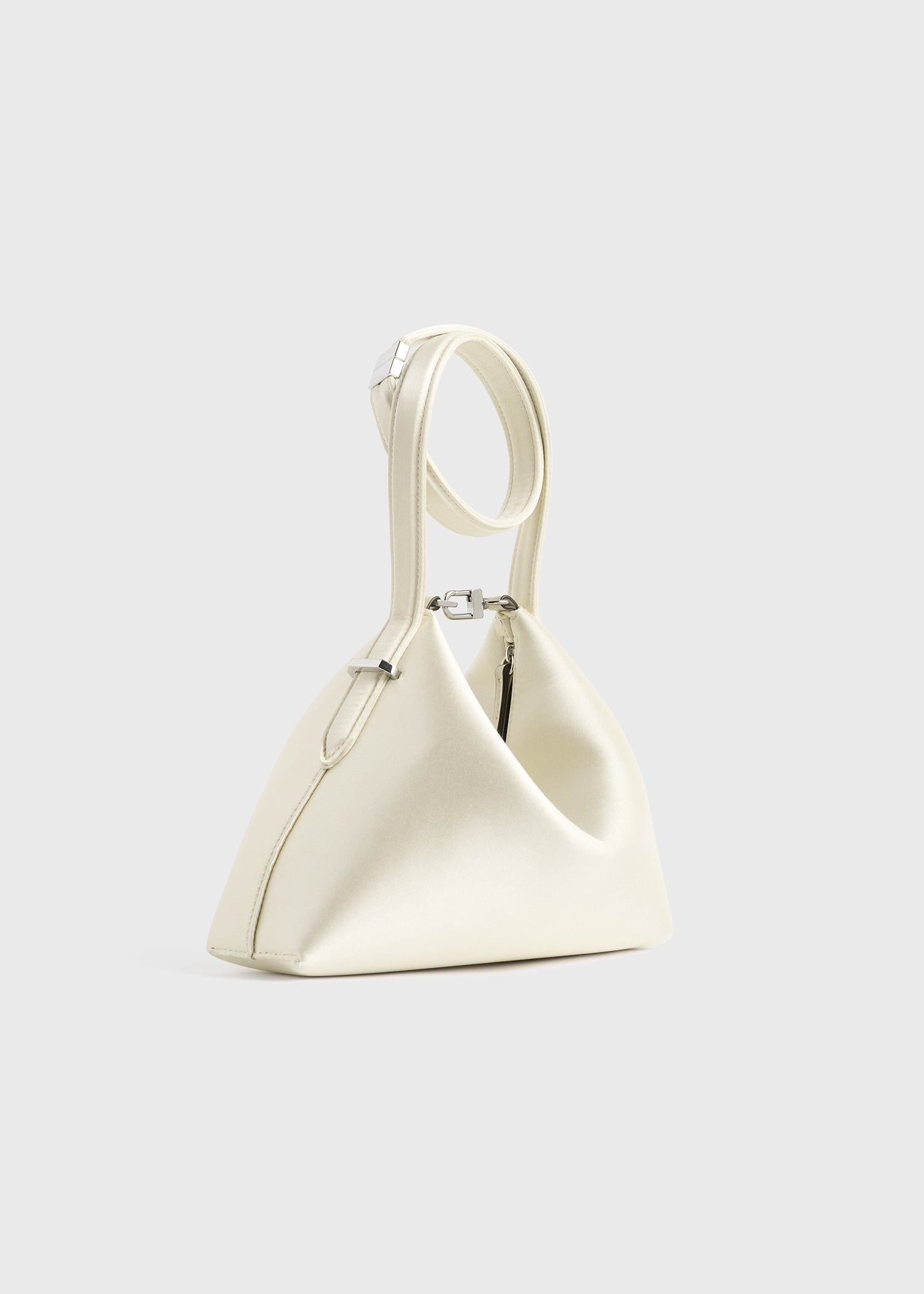 Bevel satin wristlet ecru