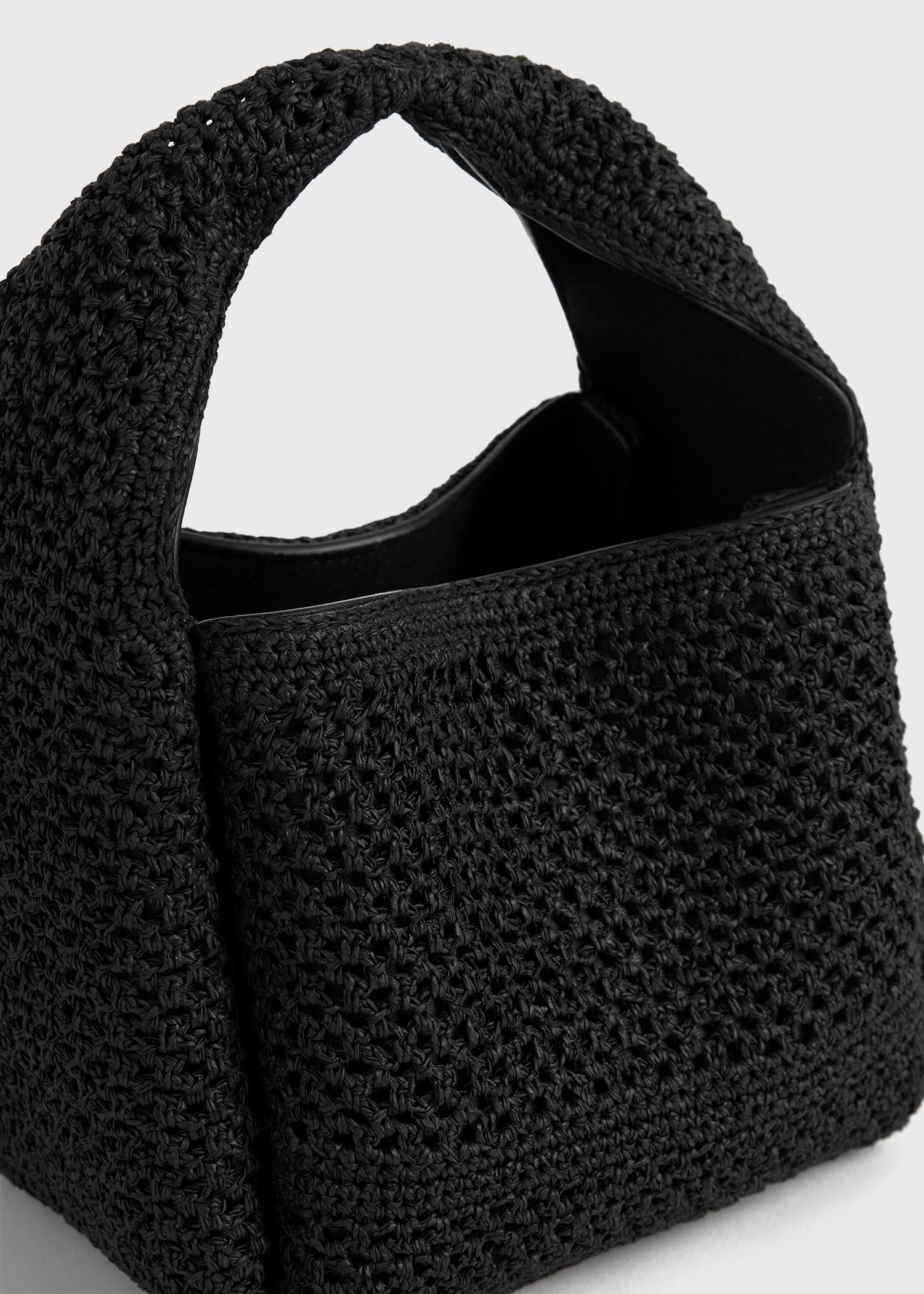 Petite crochet bucket bag black