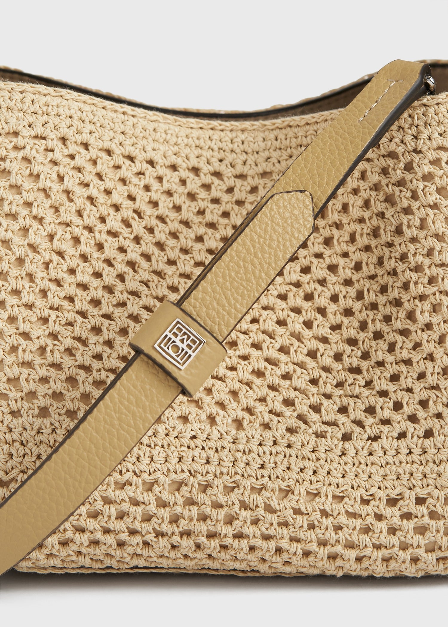 Petite crochet bucket bag vanilla