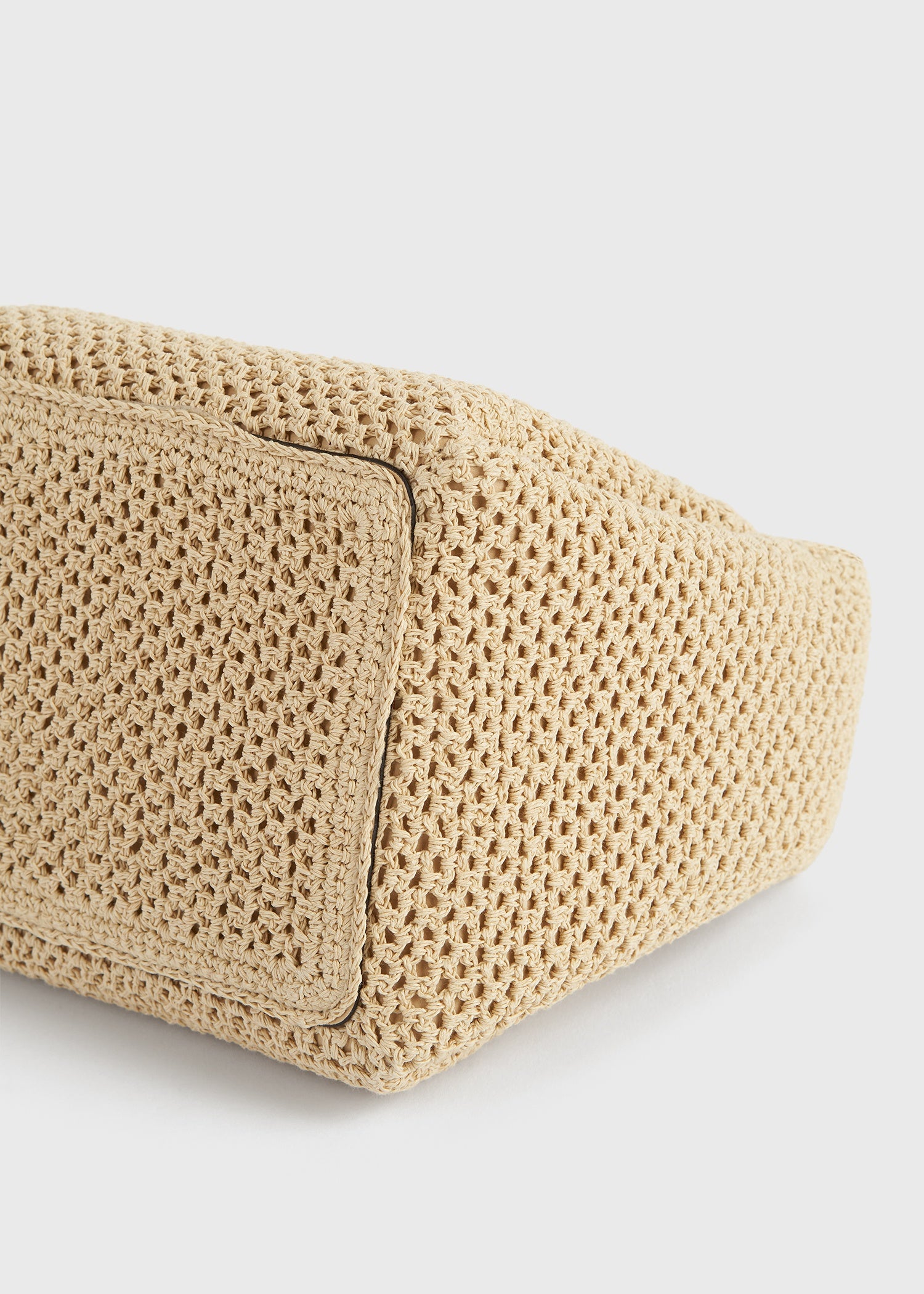 Petite crochet bucket bag vanilla