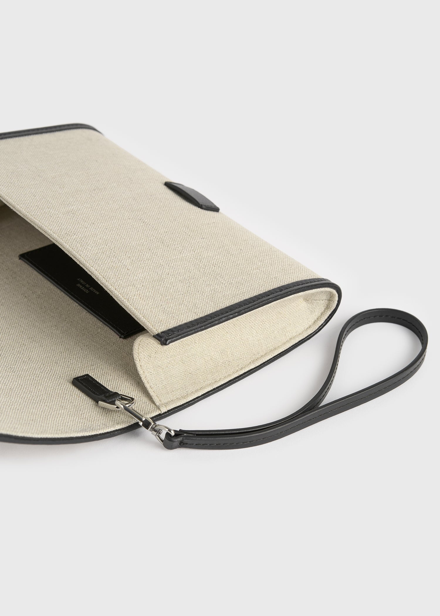 T-flap envelope ecru