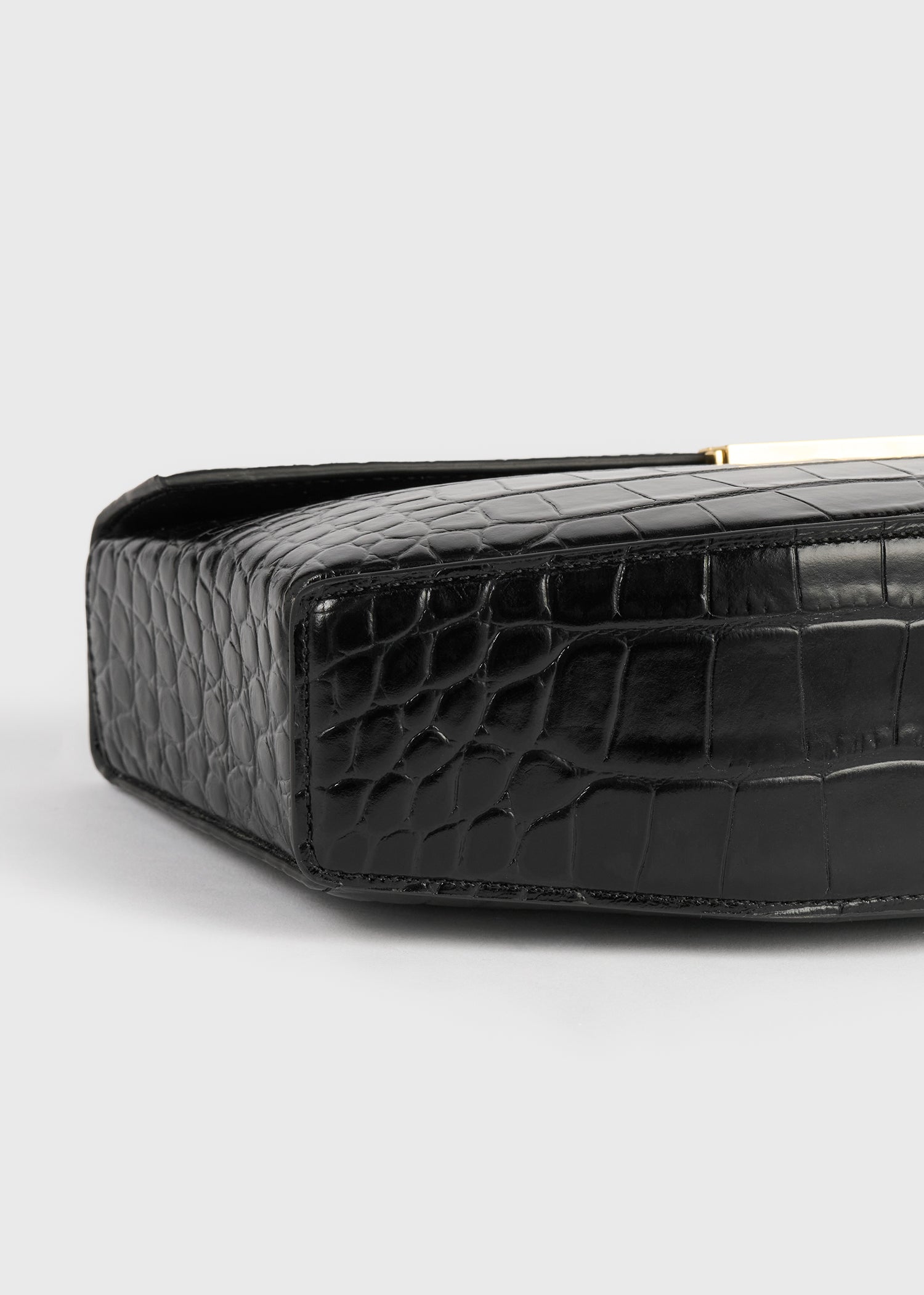 Clip croco-embossed clutch black