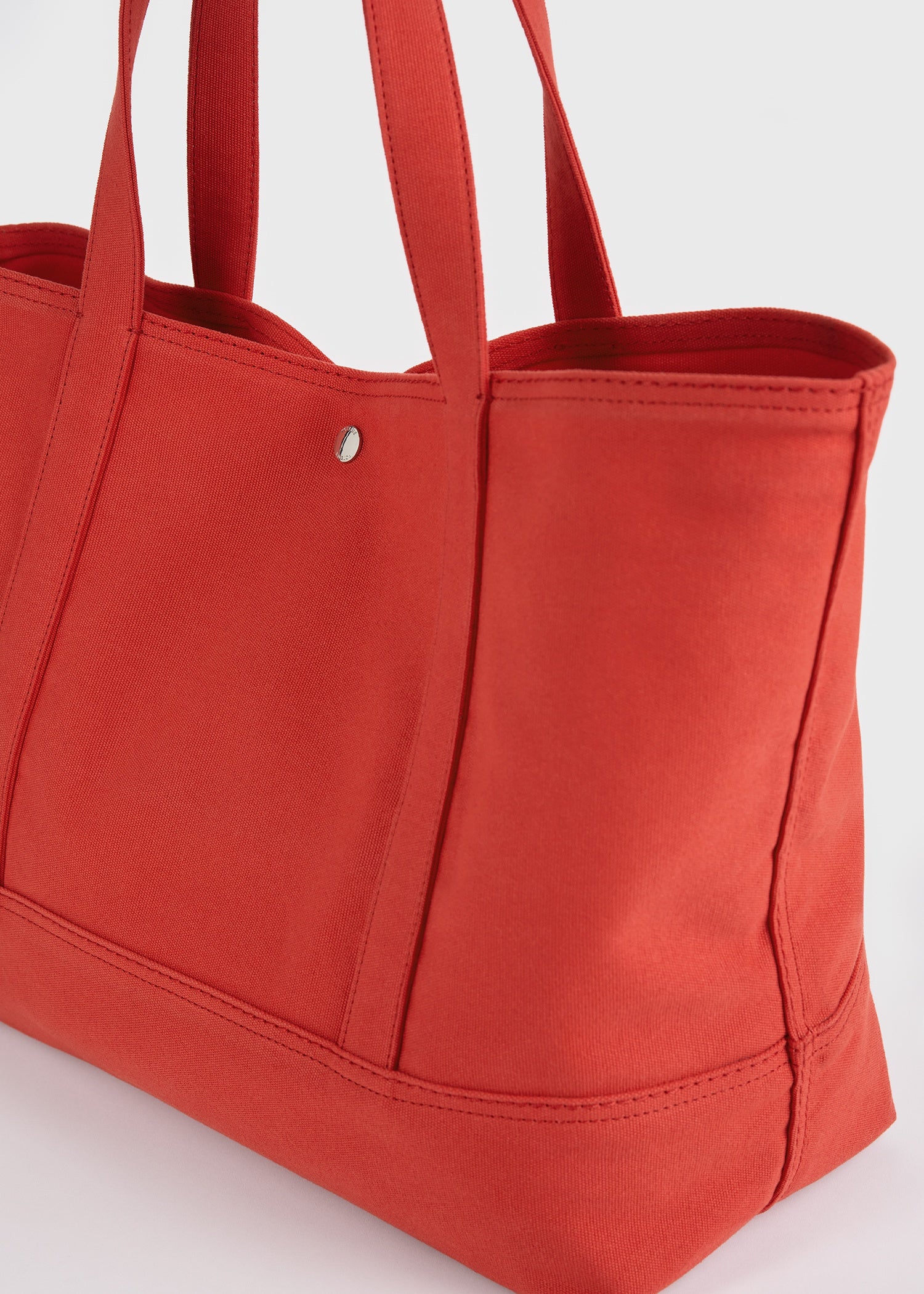 Beach tote red