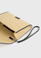 T-flap woven envelope natural/black
