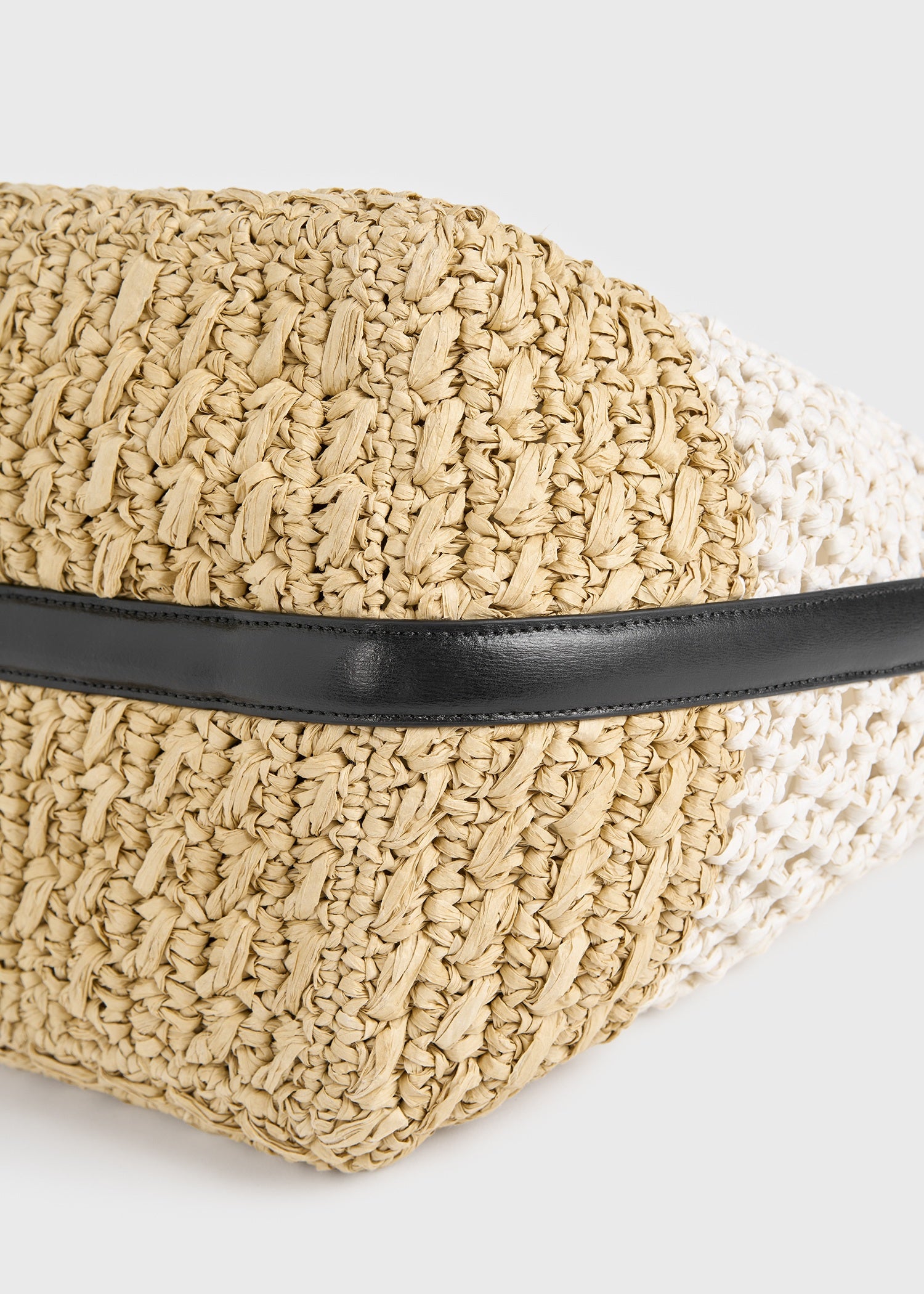 Medium belted paper raffia tote ecru/vanilla
