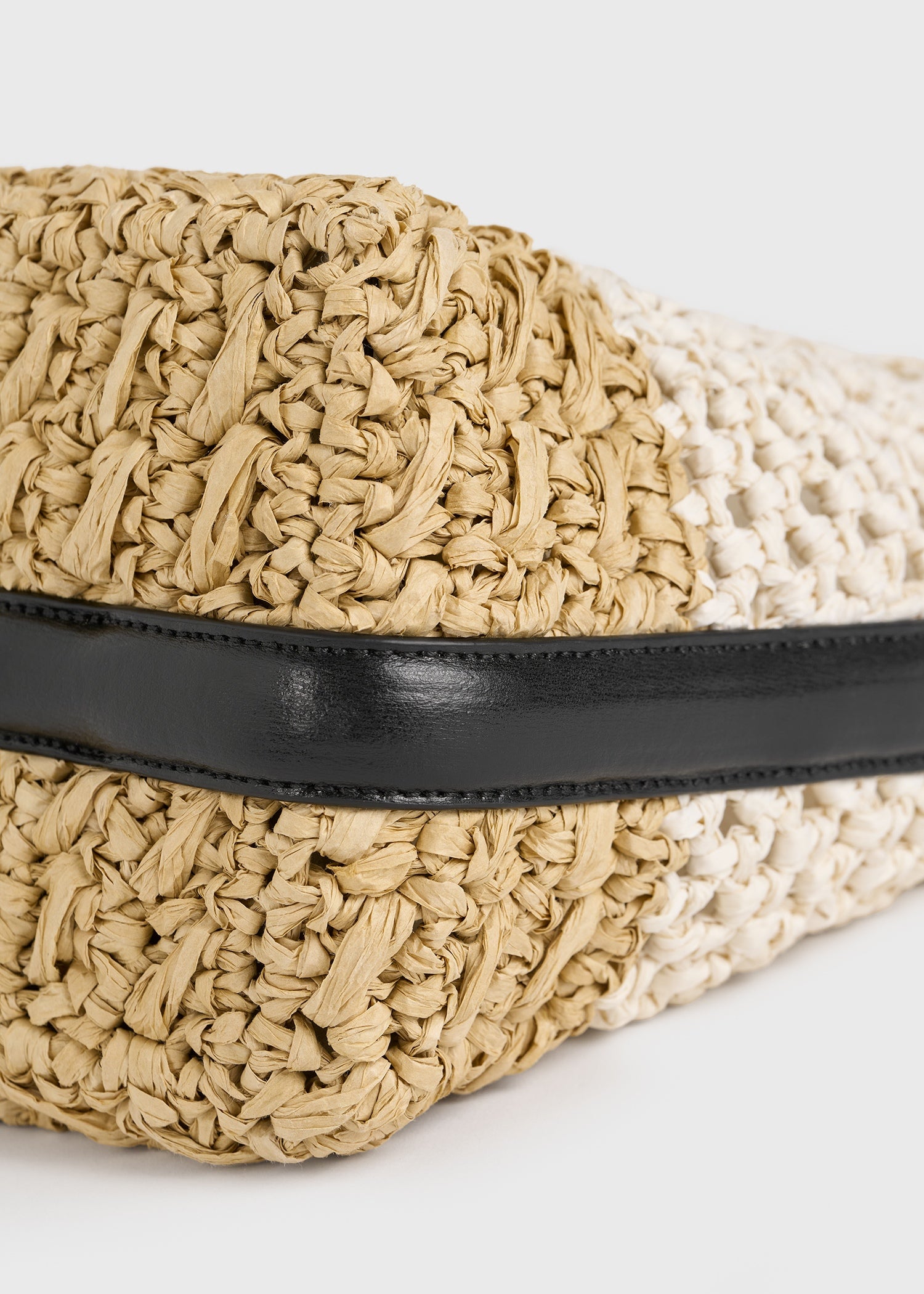Small belted paper raffia tote ecru/vanilla